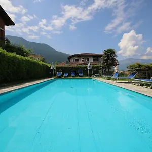 https://villa-quattro-stagioni.it-lombardy.com