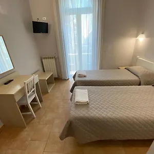 Atena 2* Milan