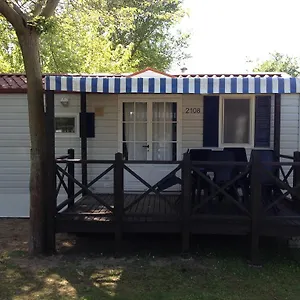 https://oliholiday-mobilehomes-cavallino.hotelinveneto.com
